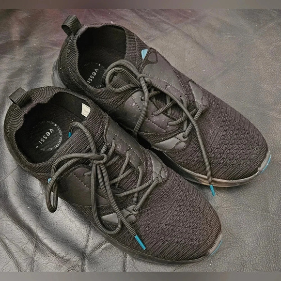 Vessi Everyday Move Waterproof Black Lace-up Slip-On Sneaker W6 US - Picture 4 of 12